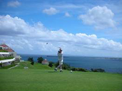 沖縄でゴルフをしてきました